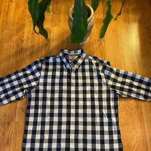 Old Navy checkered button down - size large